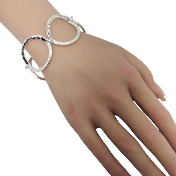 Sterling Silver Hammered Circle Link Bracelet #20717 - Picture 9 of 11